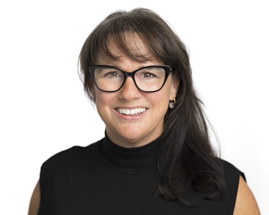 Dana Albright Headshot